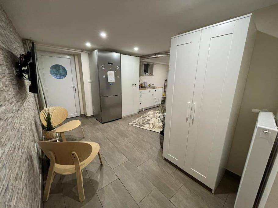 Studio Situe Aux Abords De La Foret Avec Parking Apartment Differdange Bagian luar foto